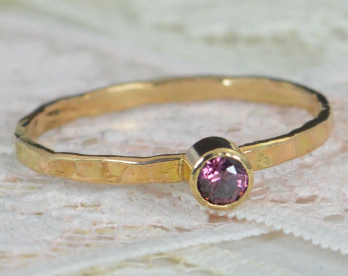 Alexandrite Engagement Ring, 14k Gold, Alexandrite Wedding Ring Set, Rustic Wedding Ring Set, June's Birthstone, Solid 14k Alexandrite Ring