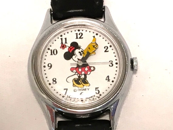 Minnie Mouse Watch Lorus Quartz Disney Mickey Mouse