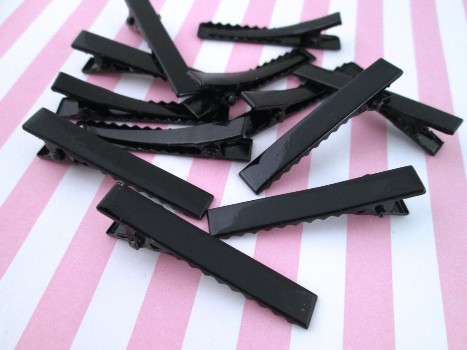 20 Medium 45mm Black Enamel Alligator Clips Hair Clips