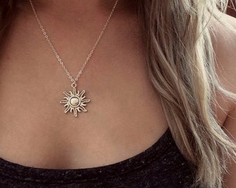 NEW Sun Necklace, Silver Sun Necklace, Sun Choker, Charm Choker, Hippie Necklace, Grunge Necklace, Pastel Goth, Celestial Sun Jewelry, Boho