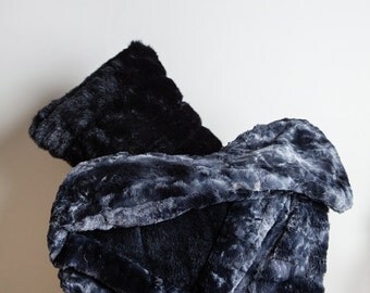 Black Throw Blanket, Black, Blanket, Bedroom decor, Rabbit decor, Living Room decor, soft blanket, Faux Rabbit