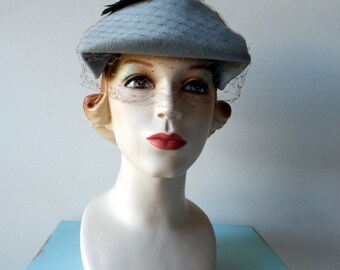 Genuine vintage imported velour hat in celedon green by Diak