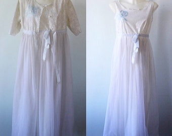 Vintage Chiffon Peignoir Set, Dorsay, Grey Chiffon Peignoir, Dorsay Deluxe, 1960s Peignoir Set, Vintage Peignoir, Vintage 1960s Peignoirs