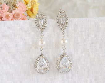 Pearl Cluster Bridal Earrings Rhinestone and Pearl Stud