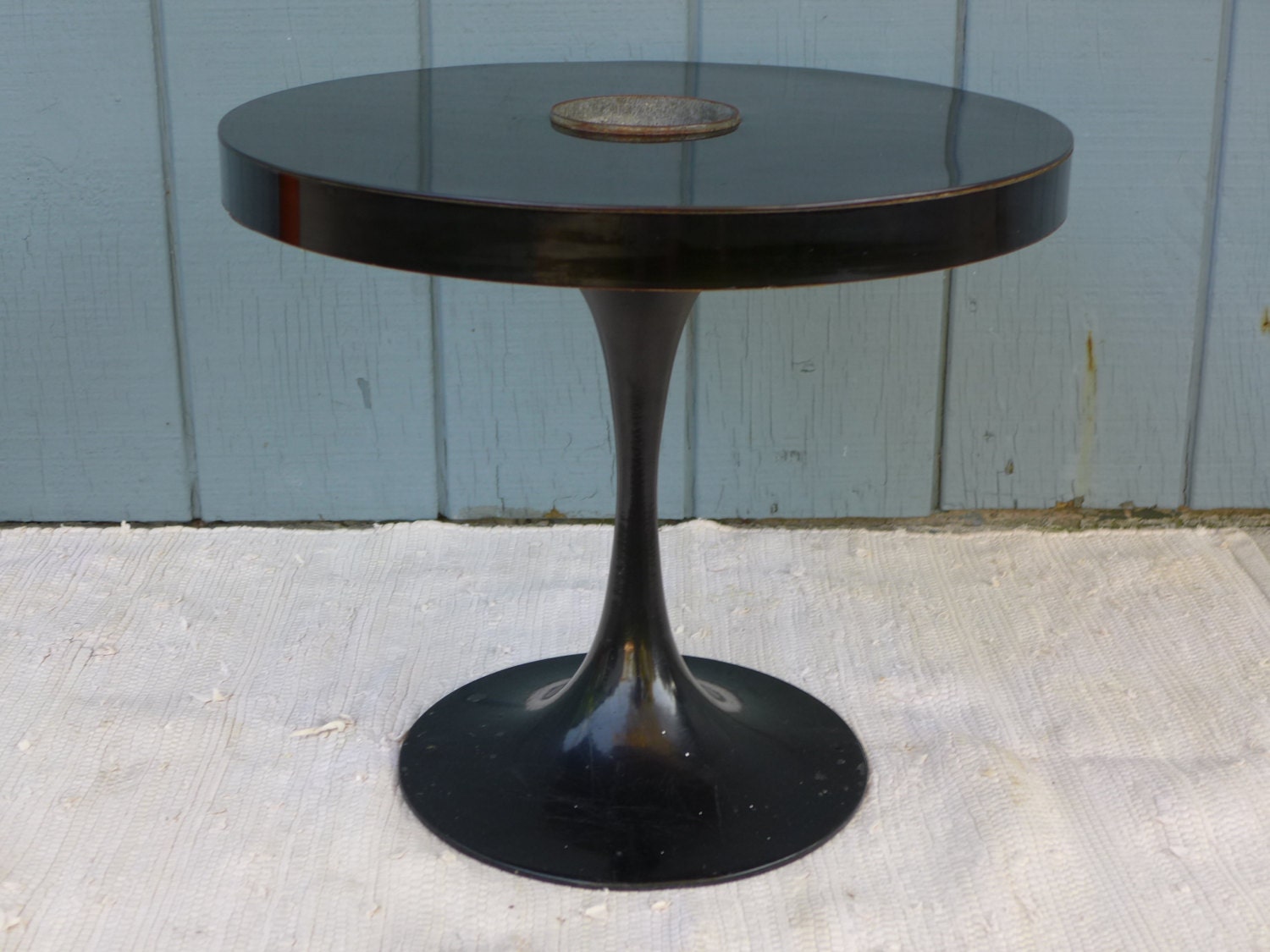 Black Tulip Side Table with Ashtray Burke Laminate and Steel Table Mid