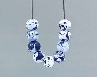 Navy Marble Necklace, Marble Bead Necklace, Navy and White Necklace, Statement Necklace, Navy Bead Necklace, Art Jewellery, Beaded Necklace