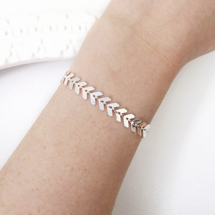 Arrow Shimmer Stacker Bracelet / Chain Link / Tattoo Chain