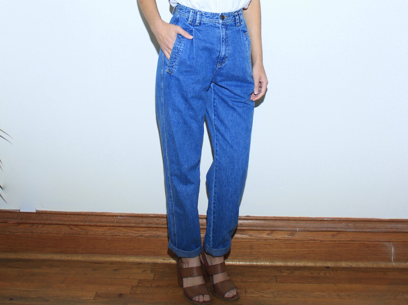 Size 25 80s High Waisted Dark Wash Mom Jeans 1980s Lizwear