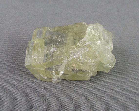 green spodumene reiki healing rocks and minerals healing green spodumene reiki healing rocks and minerals healing