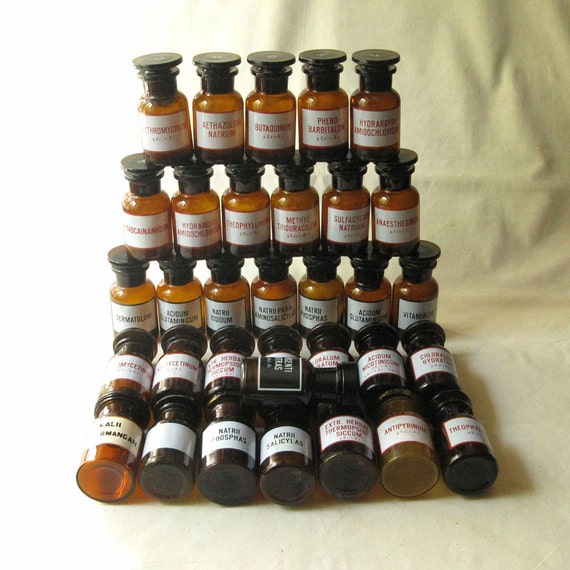 Punyakaes: Vintage Glass Bottles Wholesale