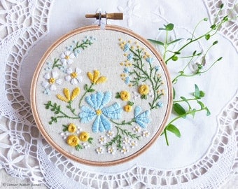 Hand Embroidery Kit, Embroidery Hoop Art, Christmas idea - Blossoming Garden - Diy Kit, Broderie, Hoop Art, Tamar, Modern Hand Embroidery
