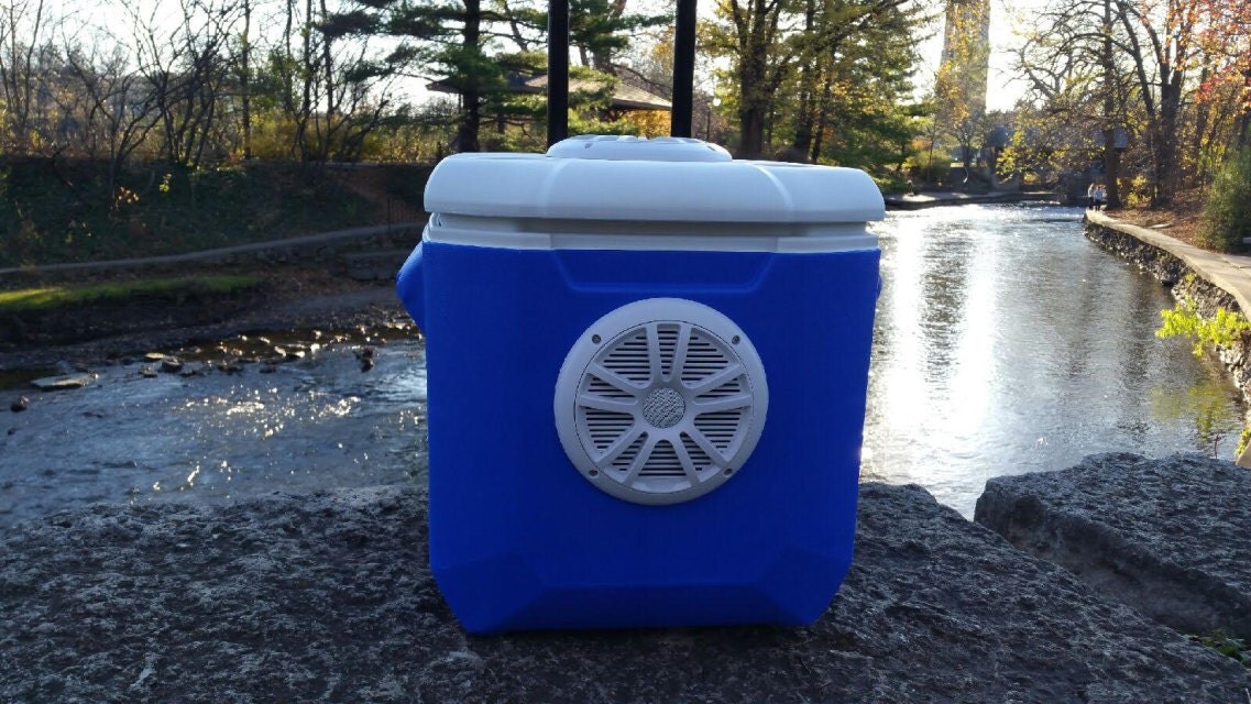 Jamming Coolers 45qt W/Bluetooth Speakers Marine by JammingKooler