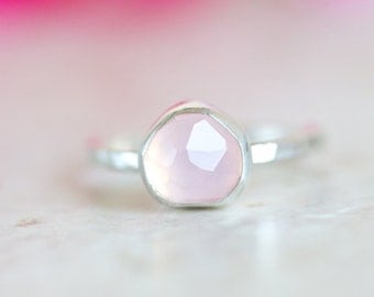 princess cut rose quartz ring