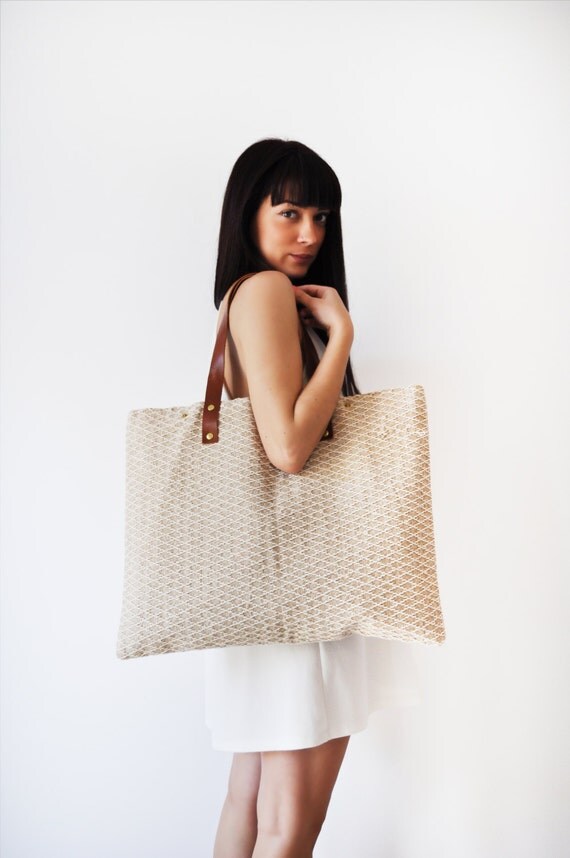 Large shoulder bag in beige color with brown leather by Youniquegr