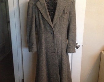 Items similar to Moutarde Tweed Coat on Etsy