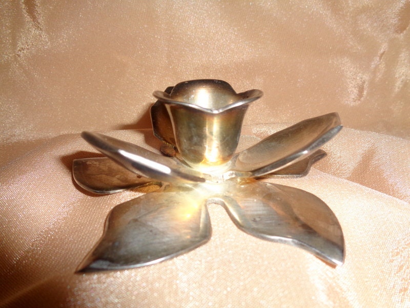 Candle Holder Small Metal Flower Candle Holder flower leaf