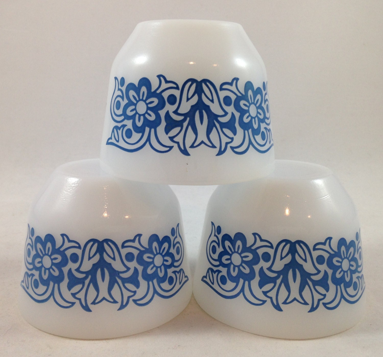 Federal Glass custard cups Set of 3 milk glass custard cups