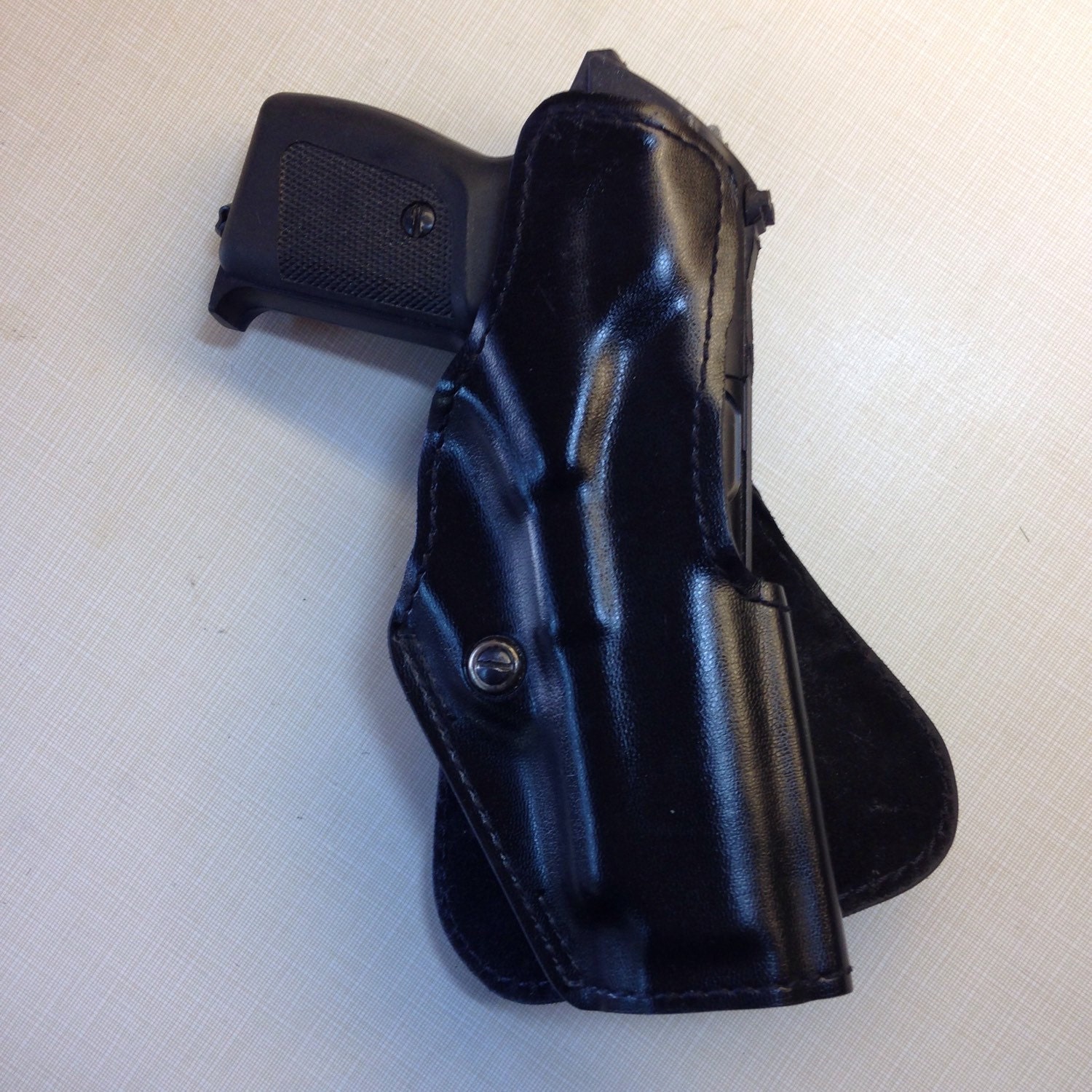 Safariland Paddle Holster For Ruger P85 And P89 