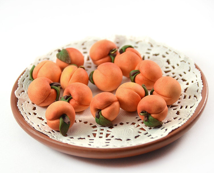 6 PCS Peach beads/ charms Polymer clay beads For making