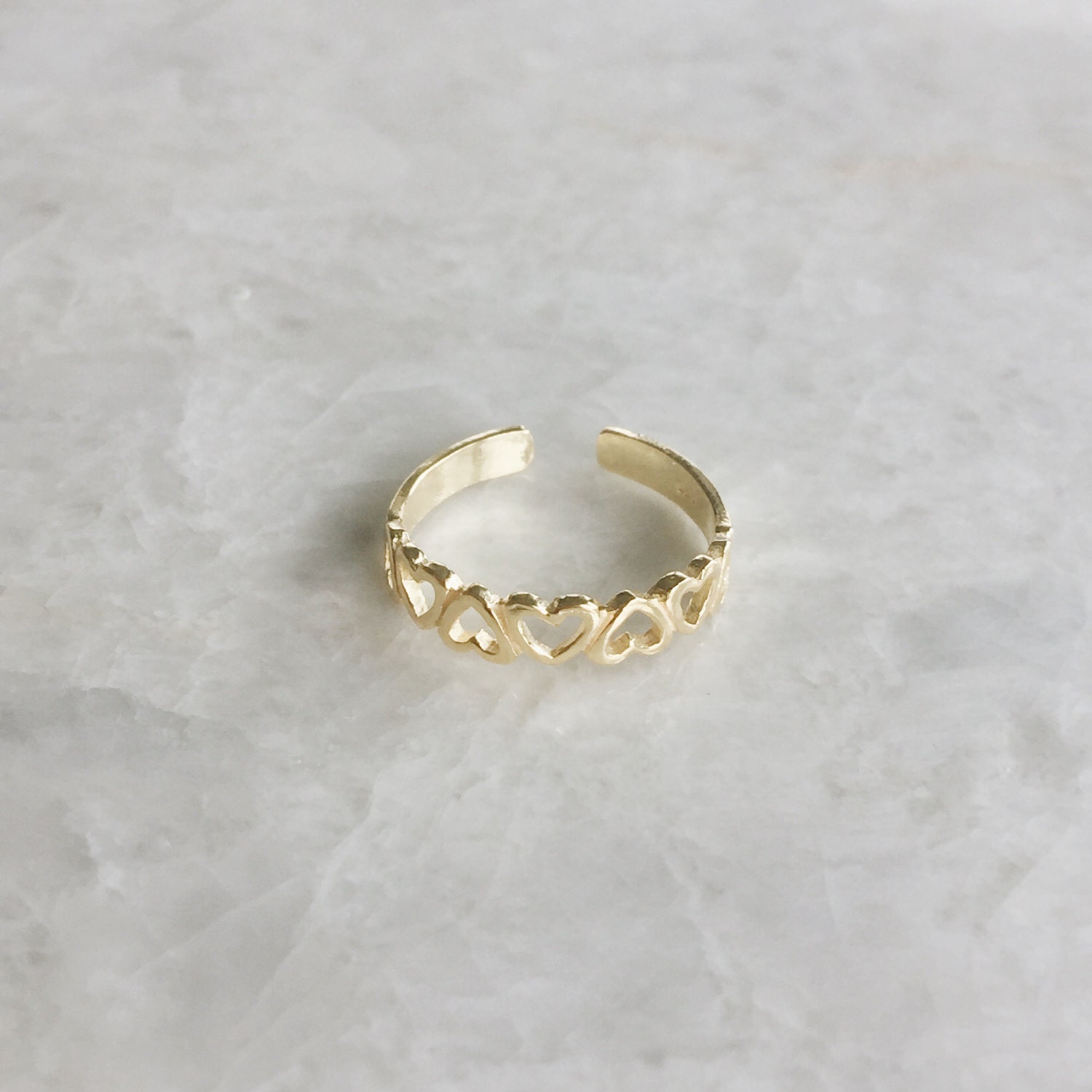 Gold plated heart cuff toe ring Gold heart outline toe ring