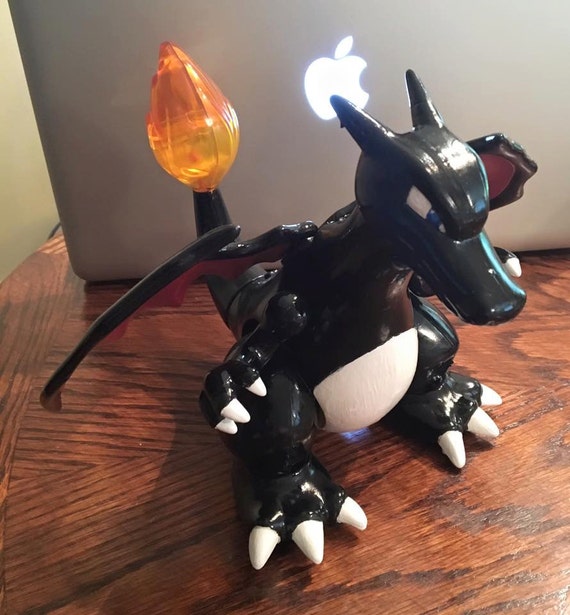 charizard mini figure