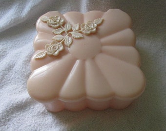 Vintage Menda Pink Square Plastic Powder Box w/ Powder Puff And Pink Flowers on Top GC Hinged LId