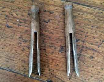 Handcarved Wooden Clothes Pegs - Vintage Clothes Pegs - Vintage Kitchenalia - Retro Kitchen Styling - Dolly Pegs