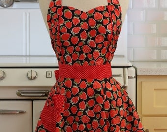 The MAGGIE Vintage Inspired Strawberries on Black Full Apron