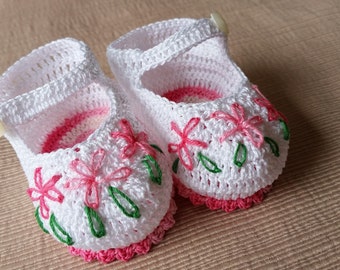 Baby Girl Booties, Crochet Mary Janes, Newborn Baby Girl Booties, Pink Flowers Mary Jane Shoes