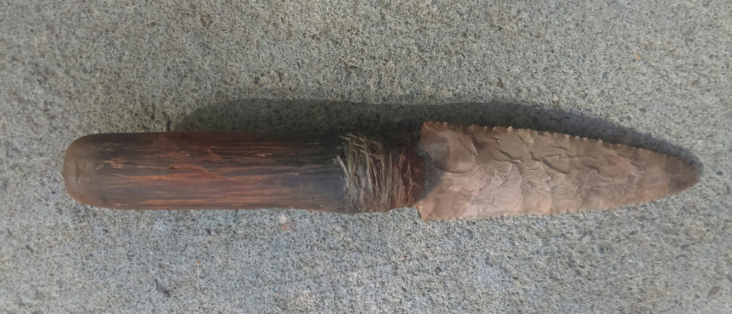 Stone Age Knife Replication Texas Chert Blade hafted to a