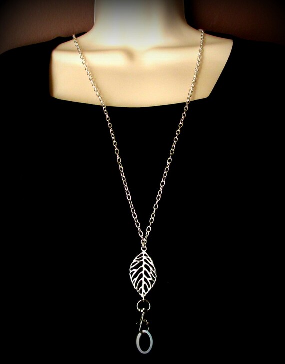Cute Badge Holder Lanyard Necklace with a Leaf Silver