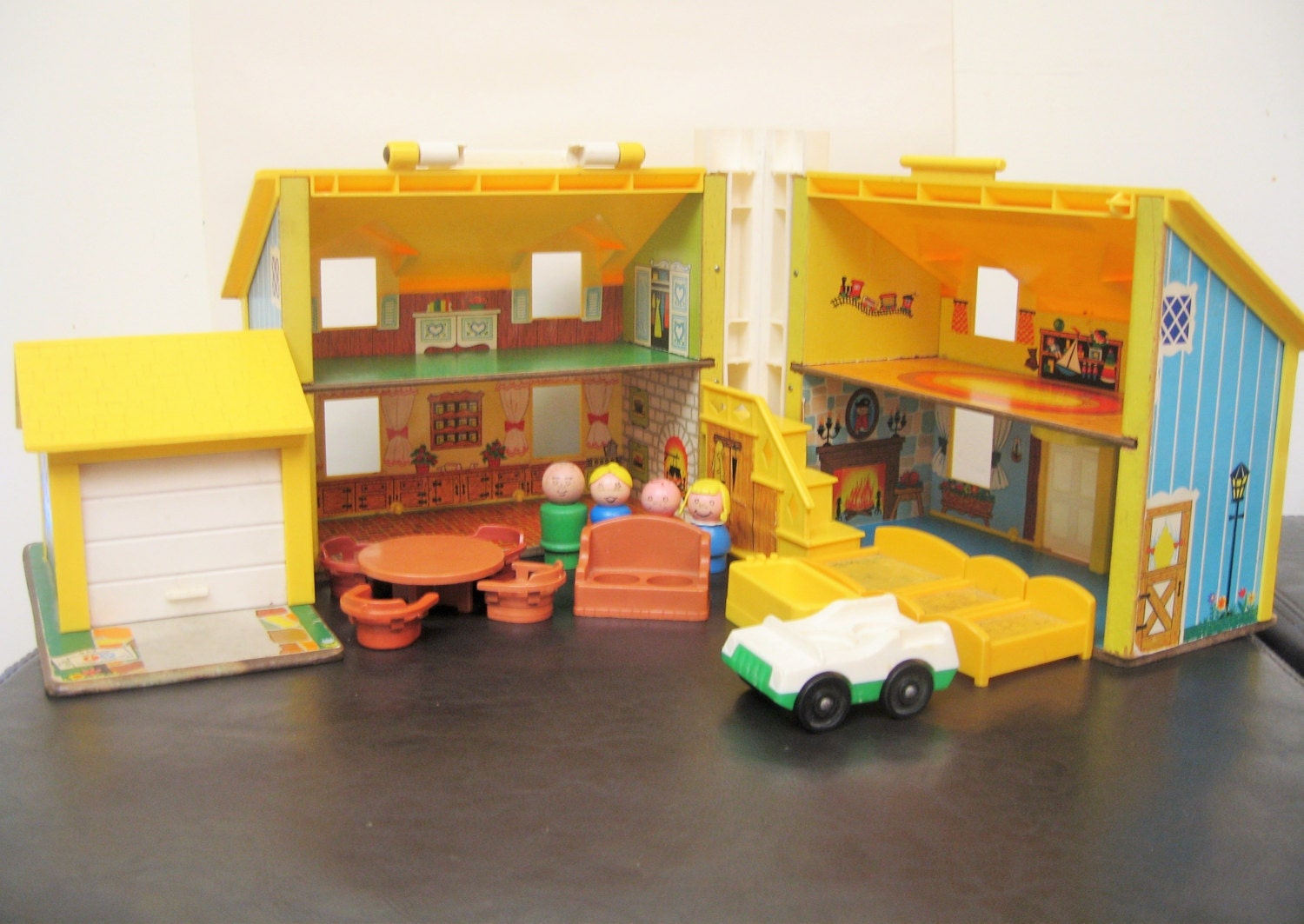 Vintage Fisher Price Little People Yellow House Set