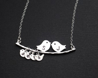 Personalized Initial Charm Necklace, Lovebirds Necklace, Silver Mother Necklace, Kissing Lovebirds, Gift for Mother, Monogrammed Jewlery