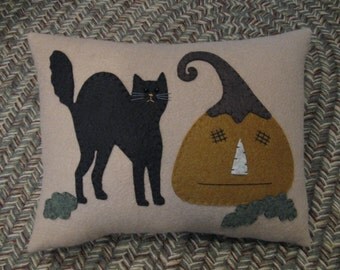 scaredy cat pillow