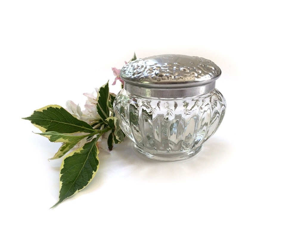 Vintage 1950's Houbigant Dusting Powder Jar Glass