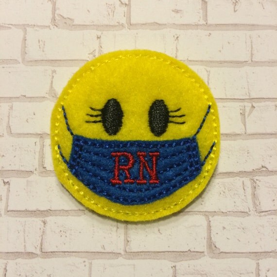 RN Smiley Face Nurse Scrubs Surgical Mask Feltie ID