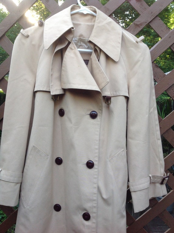 SALE 48.00 Vintage Etienne Aigner Trench Coat 70s 80s era