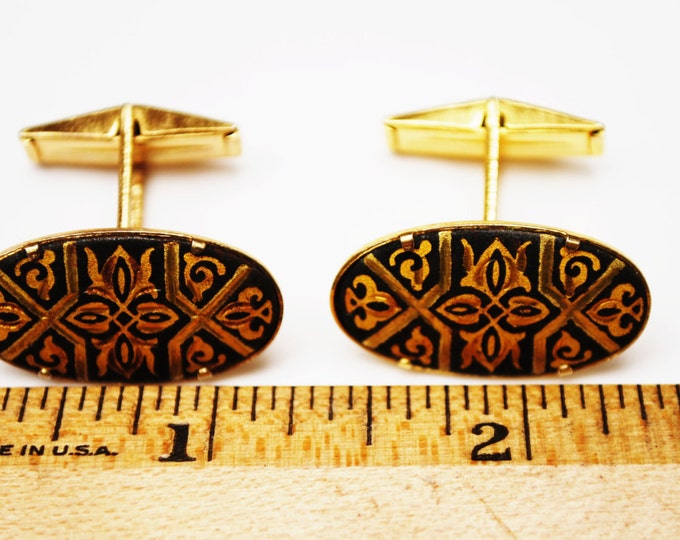 Damascene oval Cuff links - gold and Black Etched enameling - vintage cufflinks