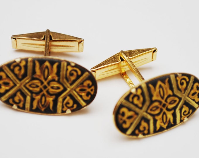 Damascene oval Cuff links - gold and Black Etched enameling - vintage cufflinks