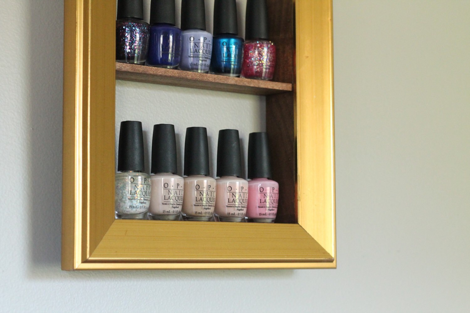 Gold Nail Polish Frame Rack Essential Oils Storage