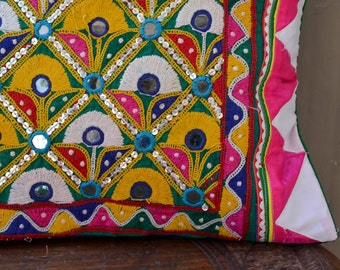 Vintage toran curtain crochet Indian temple door frame