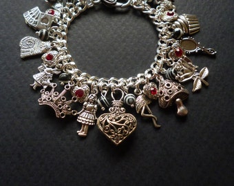 Alice in Wonderland 'Queen of Hearts' Charm bracelet