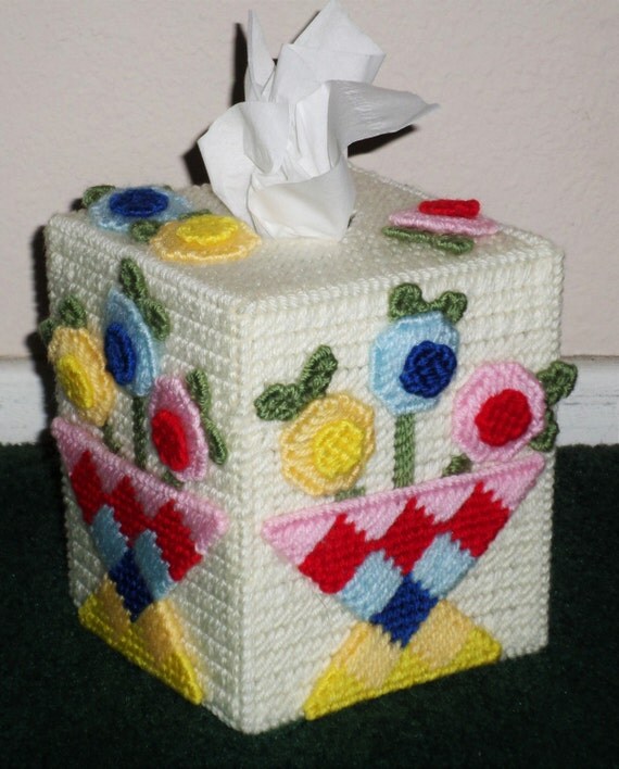 Plastic Canvas Tissue Box Cover Pretty Flowered Tissue Box