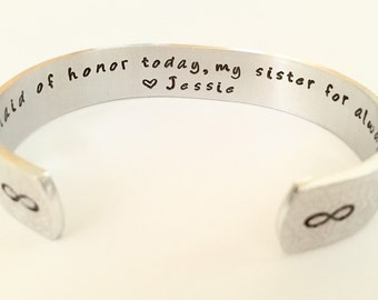 Bridesmaid Gift, Maid of Honor Gift, Sister Bridesmaid Gift, Best friend Bridesmaid Gift, Bridesmaid Jewelry, Bridesmaid Bracelet.