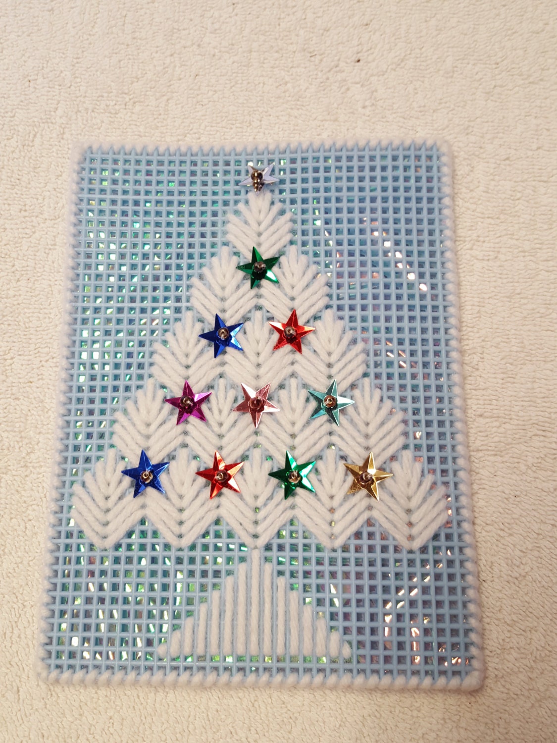 christmas tree on plastic canvas with by verdevintagethrift christmas tree on plastic canvas with by verdevintagethrift