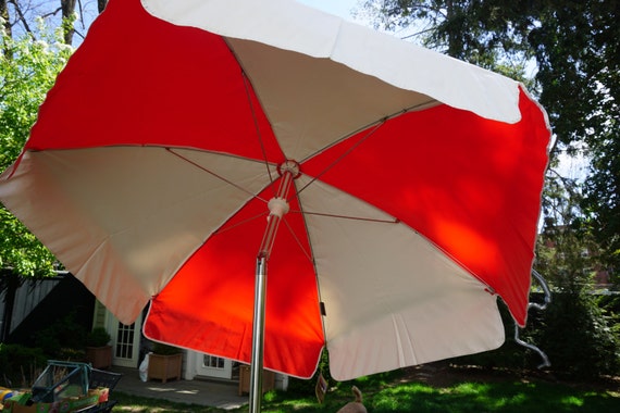 Patio UMBRELLA Beach Umbrella Red and White 63