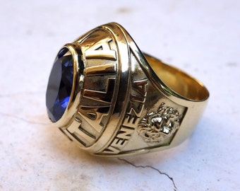 Men's Signet Ring Gold Engagement ring Fine Jewelry Design Cocktail Ring Handmade Men's Signet Ring Unique Ring Difiozn Blue Sapphire