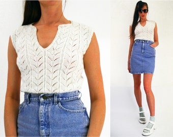 80s white knitted tank vest sleeveless vintage knit top Size small - medium UK 10 - 12