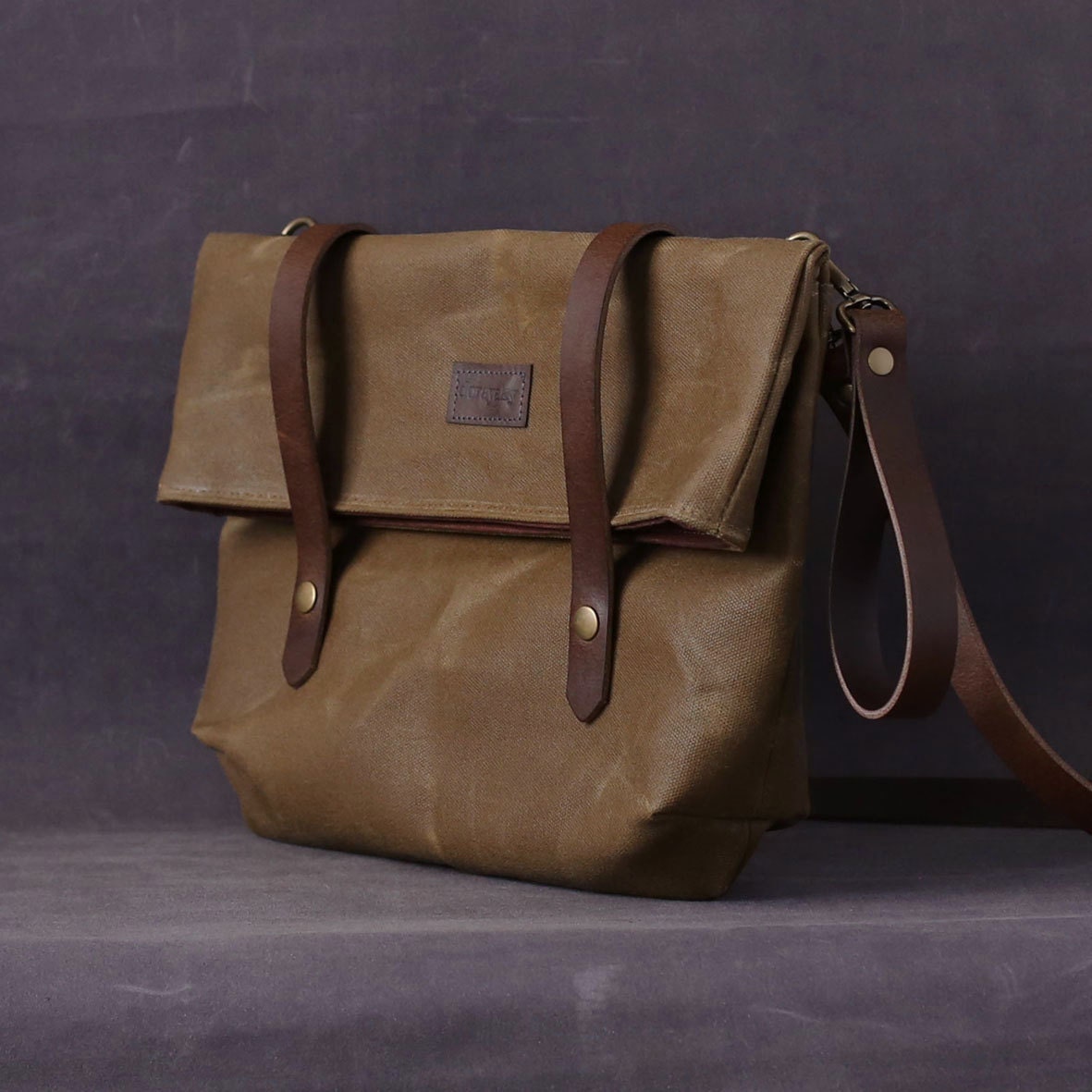 Waxed canvas bag EMMA brown