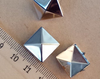 50pcs 15X15mm Silver rivet stud,metal pyramid rivet stud, Square Rivet PY15B